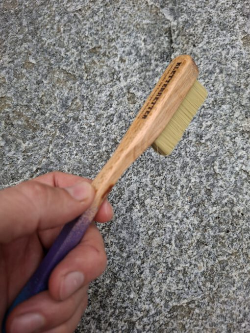 Handmade brush with changeable head - Image 3